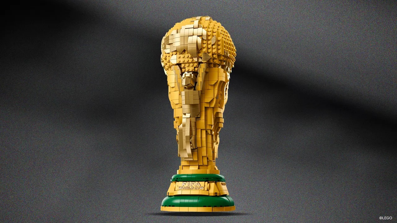 LEGO Groep en FIFA World Cup 2026 brengen iconische WK-beker naar LEGO ...
