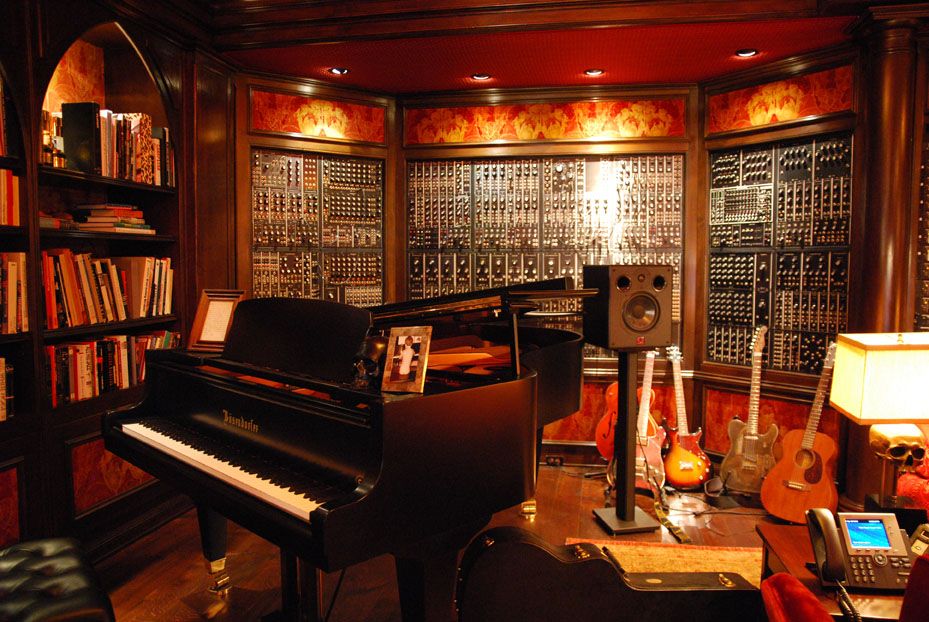 16_Piano-Synths.jpg