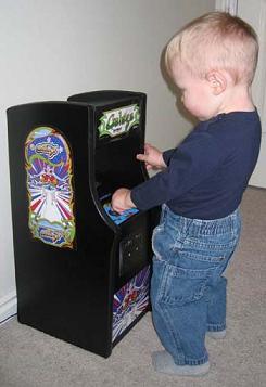 miniature_galaga_cabinet_21.jpg