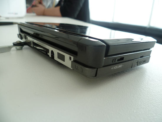 550w_gaming_3DS_7.jpg
