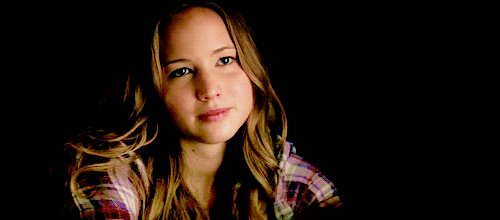 Jennifer-Lawrence-Cute-Smerk-Smile.gif