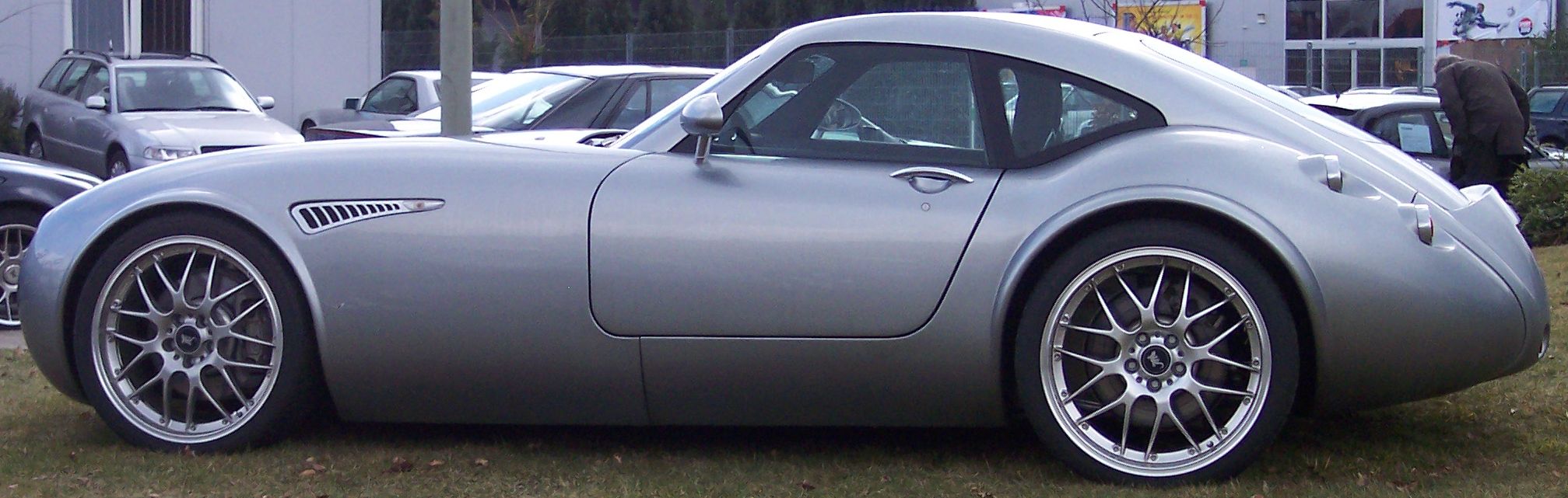Wiesmann_GT_l_silver.jpg