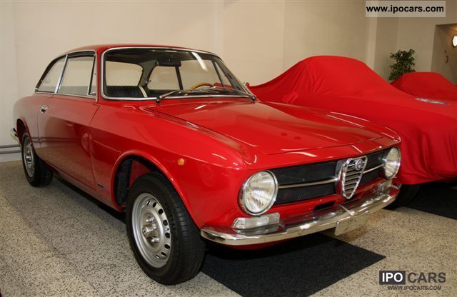 alfa_romeo__gt_1600_1972_1_lgw.jpg