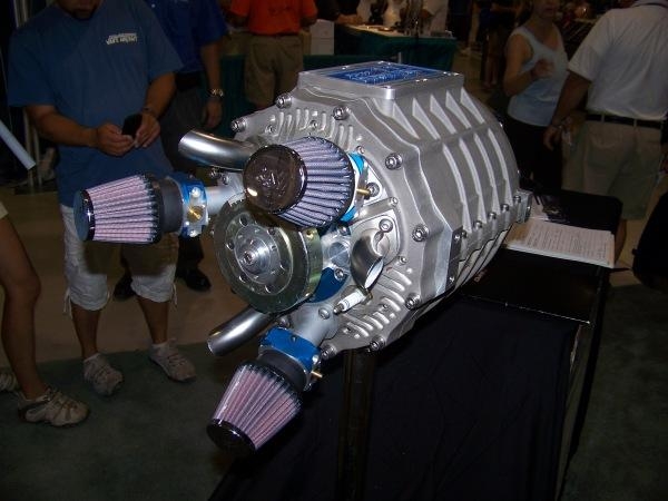 Duke-Engines-OSH-0711b.jpg