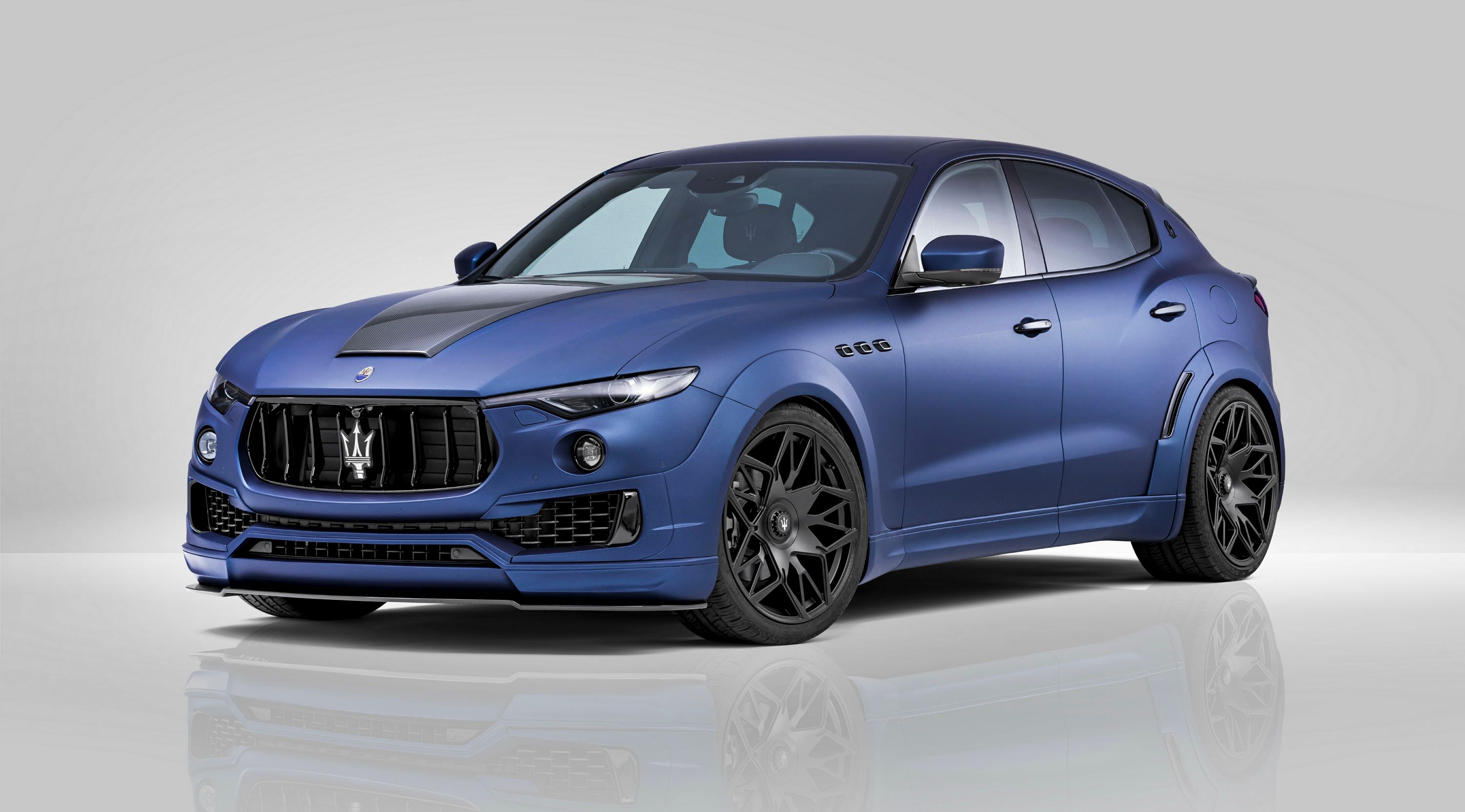 maserati-levante-est.jpg