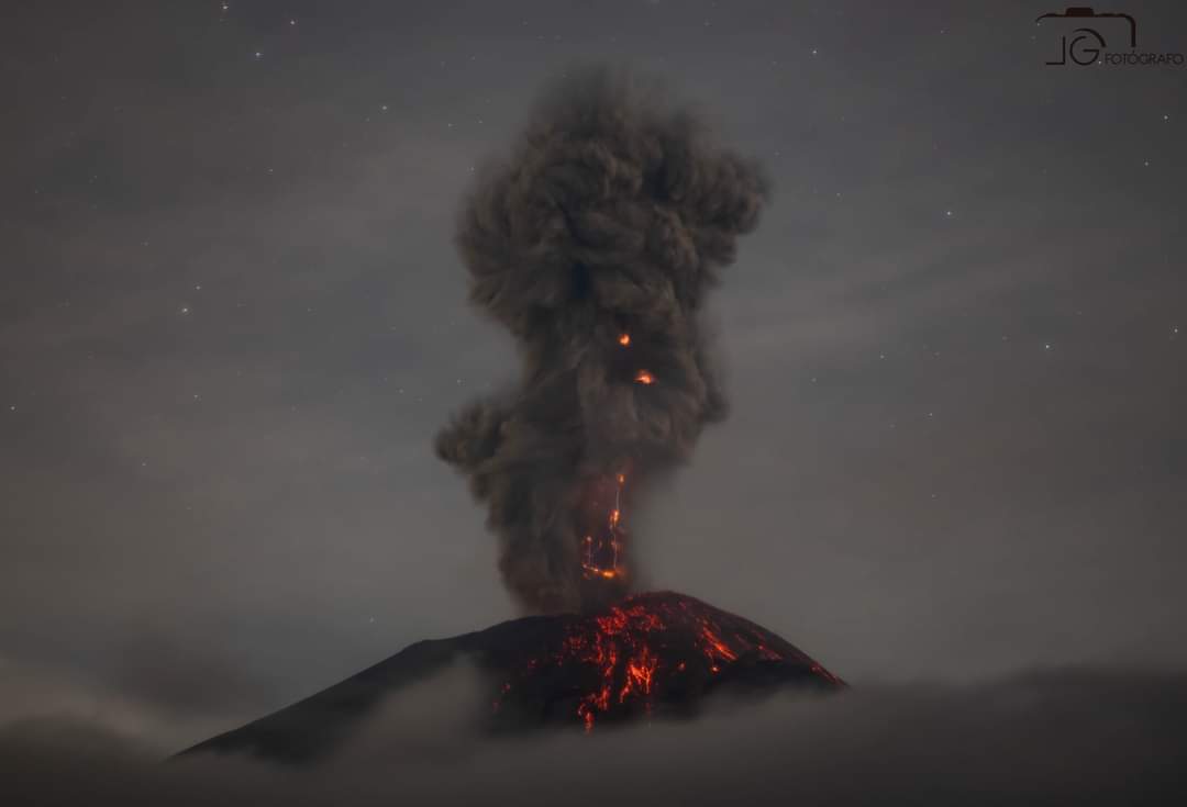 www.volcanodiscovery.com