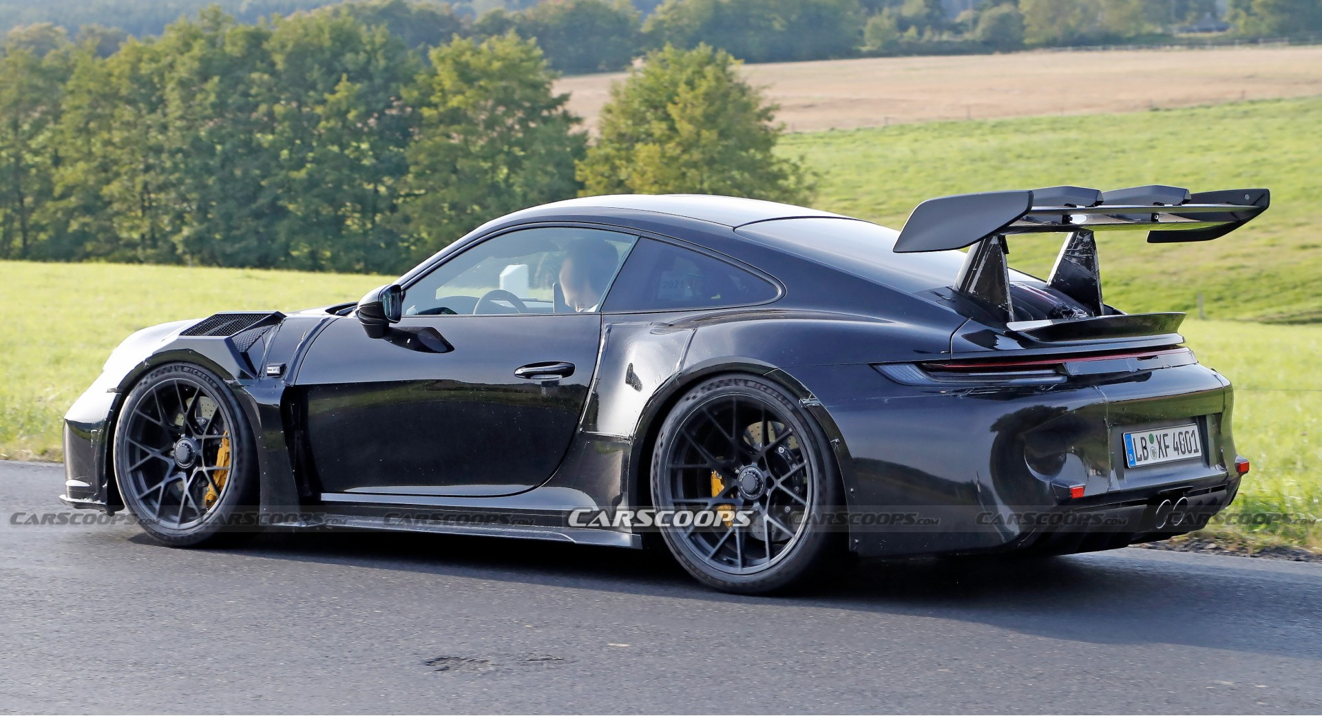 2023-Porsche-992-911-GT3-RS-Scoop.jpg