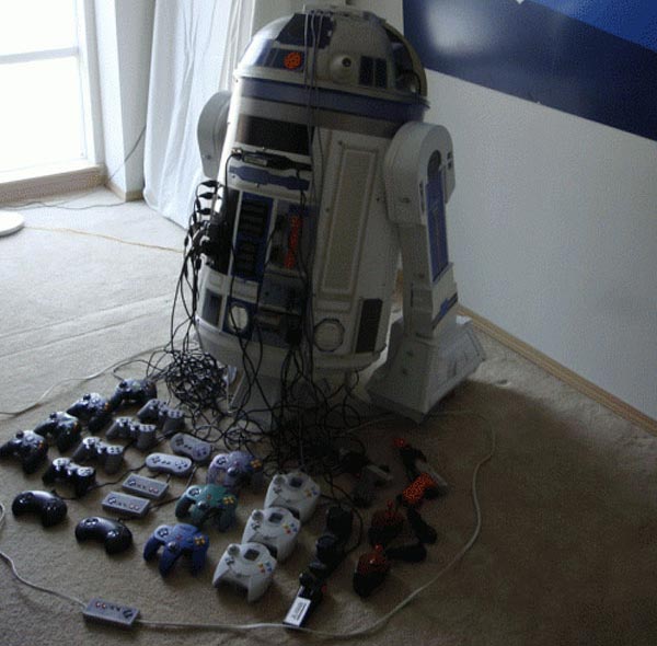 r2-d2-8-console-mod_1.jpg