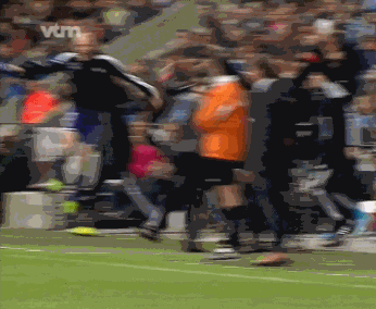 5190398e54f0f-genk-and118.gif