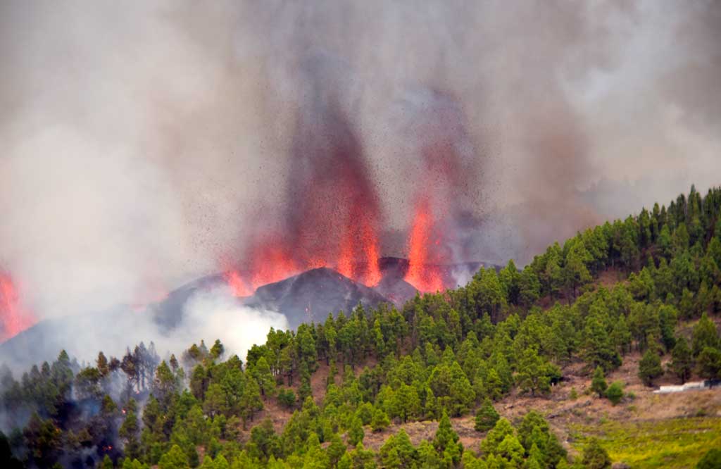 www.volcanodiscovery.com