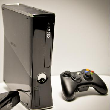 xbox%20360%20slim%20real%20png.png