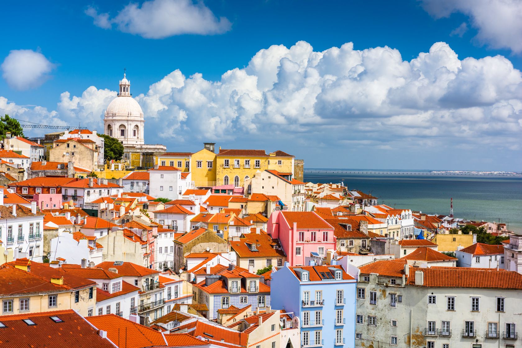 www.theportugalnews.com