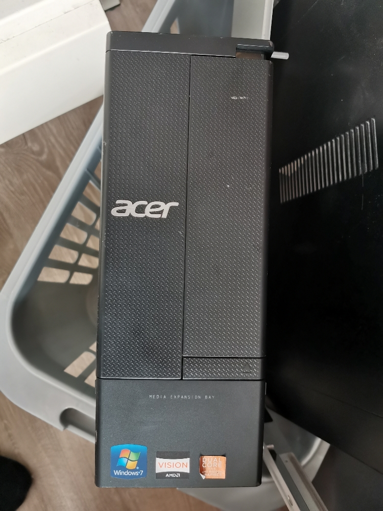 f4eb9e52f1915ca36e3e38d69d57c39c.jpg