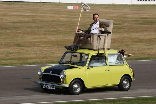 47765881_mr_bean_mini_drive_car.jpg