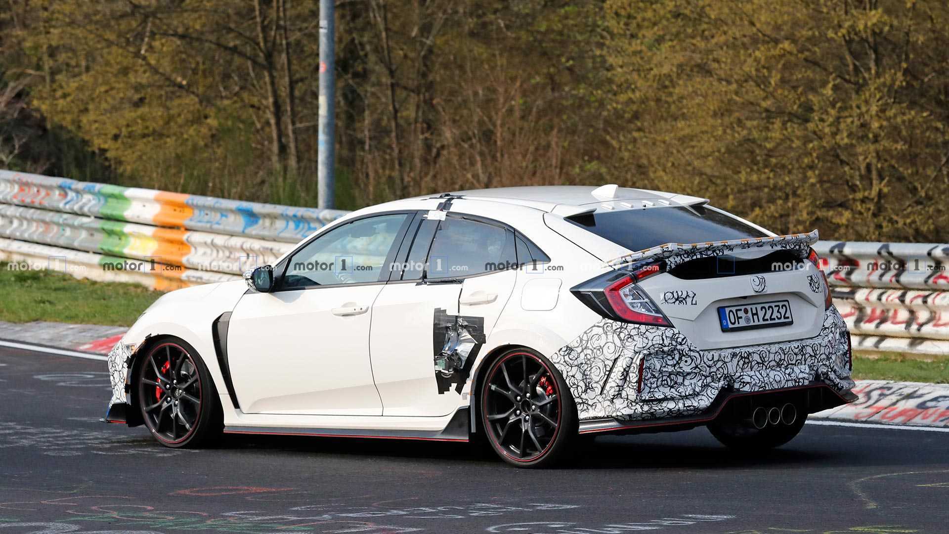 honda-civic-type-r-test-mule-spy-shots.jpg