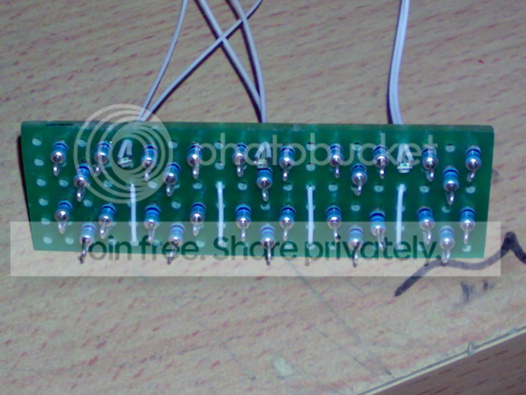 20012009196.jpg