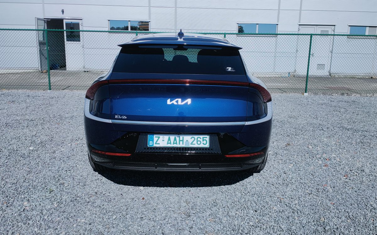 Kia-EV6-11-1200x750.jpg