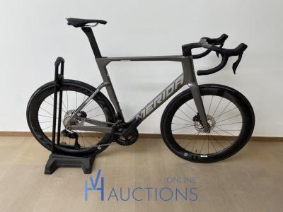 vhauctions.com