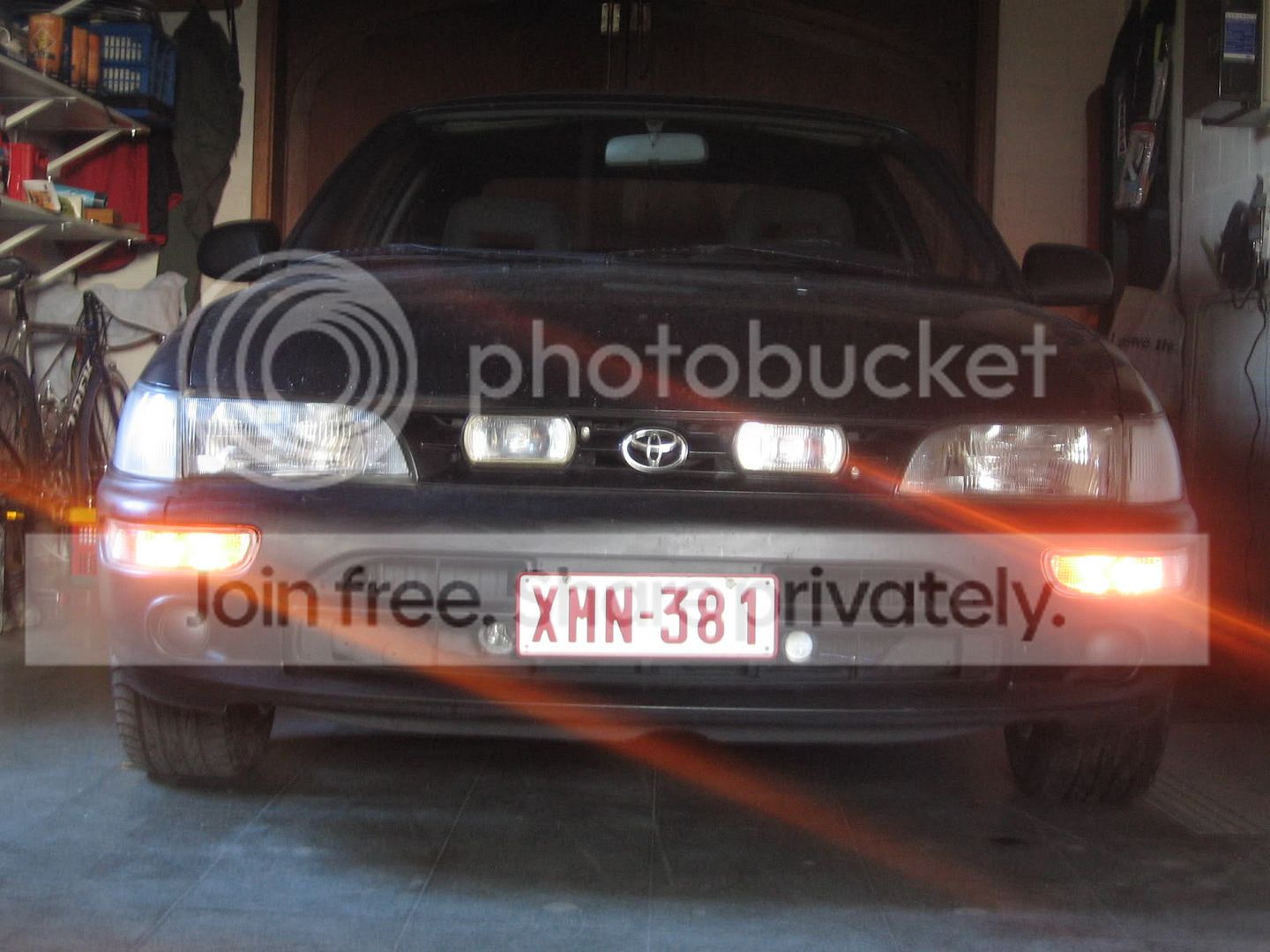 auto004.jpg