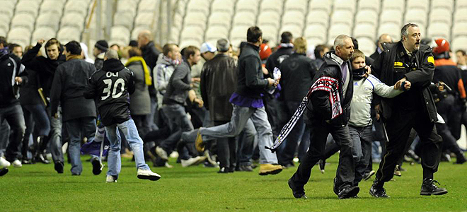 1266534340_extras_albumes_0.jpg