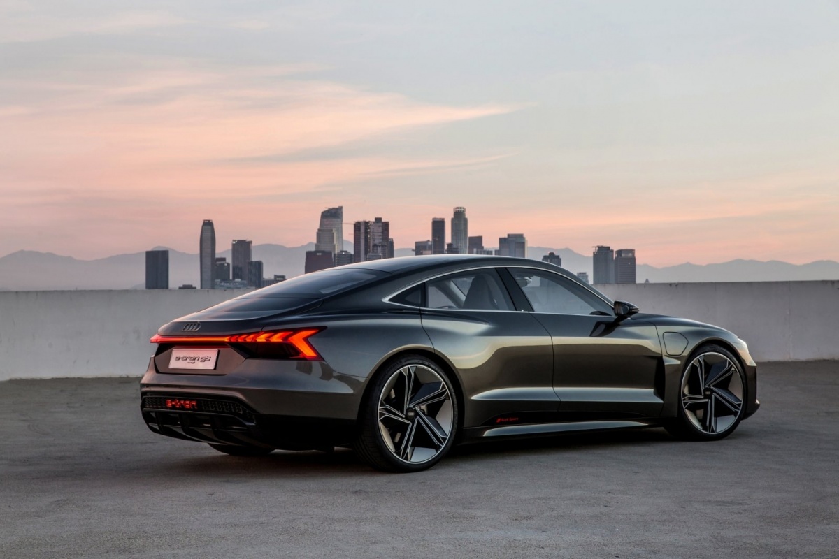 156671-audi-etron-gt-6.jpg