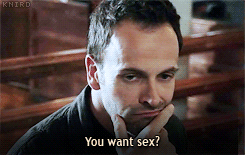 Jonny-Lee-Miller-Sexy-Time-Gif-On-Elementary.gif
