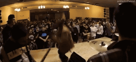 tumblr_m5zc2bMxdZ1r1z8ixo1_500.gif
