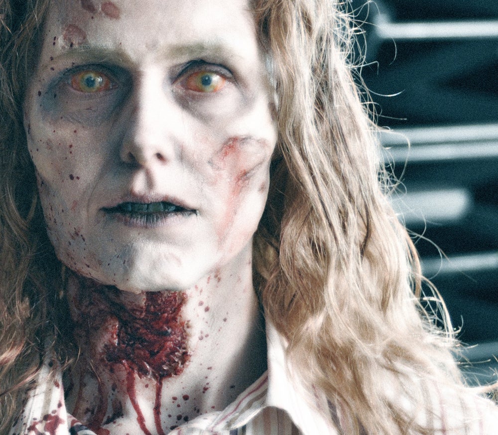 ZombieWoman_1275497077.jpg