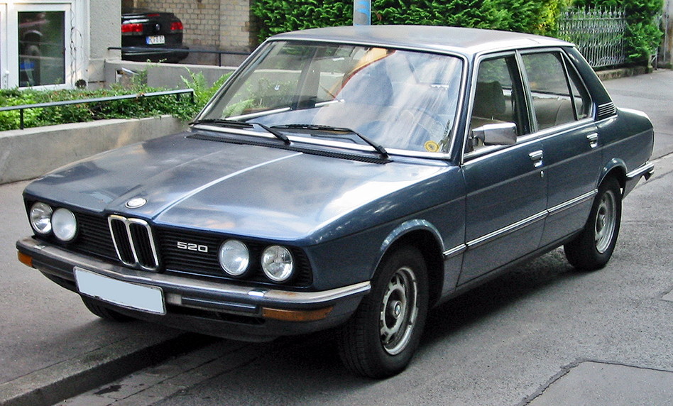 Bmw_e12_2_v_sst.jpg