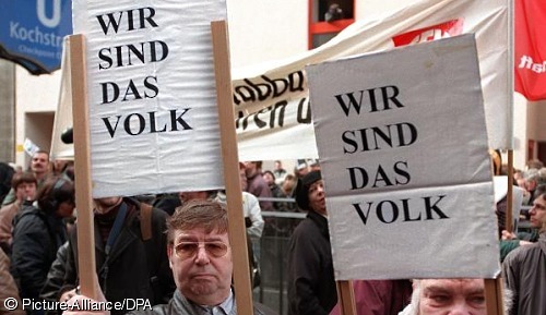 3711735_wir_sind_das_volk.jpg