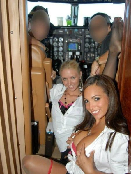 grownup_corner_107_640_32.jpg