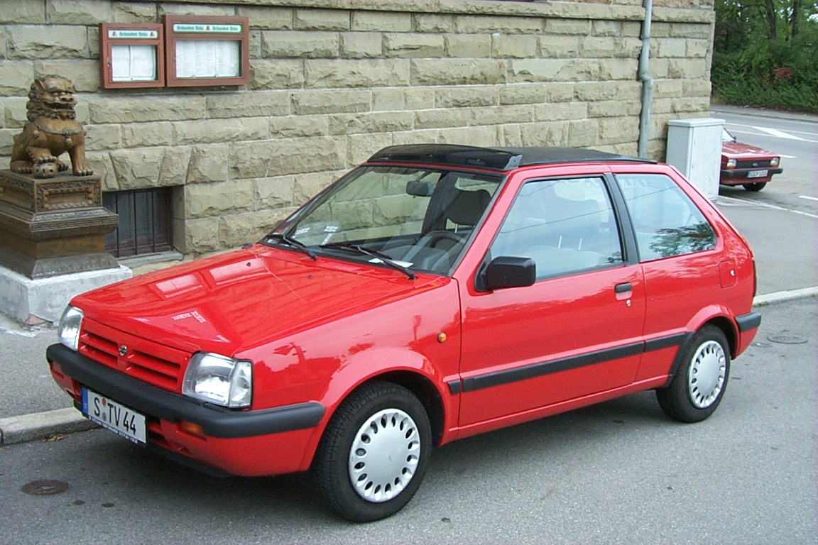 Nissan_Micra_LX_Topic.jpg