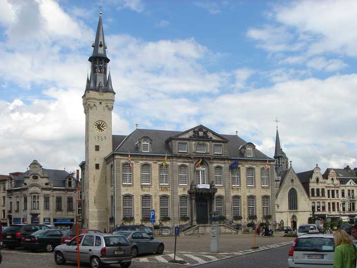 stadhuislier.jpg