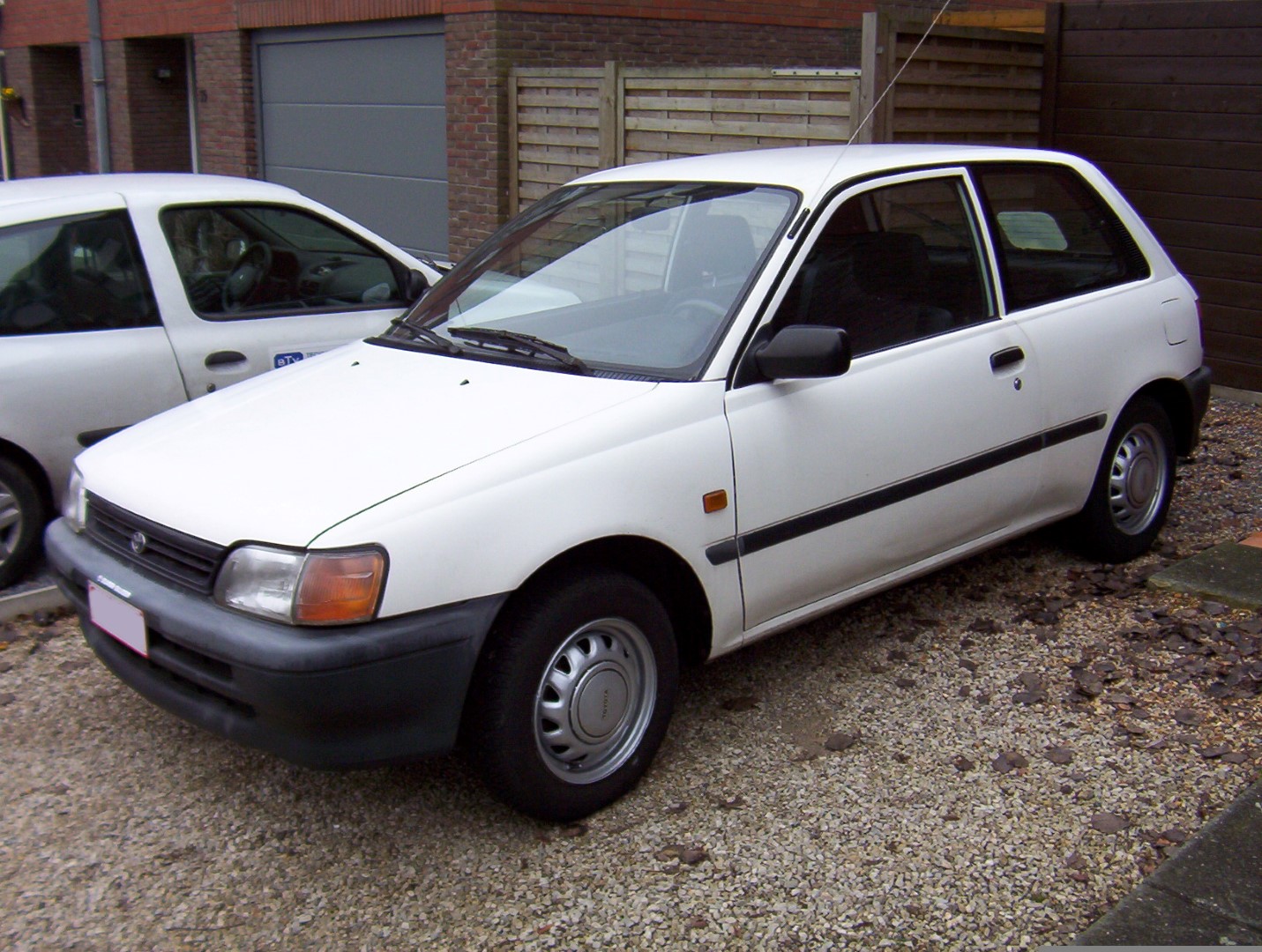 starlet1.jpg