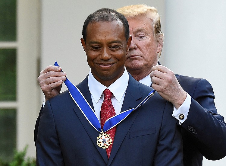 Tiger_Woods_Trump_t750x550.jpg