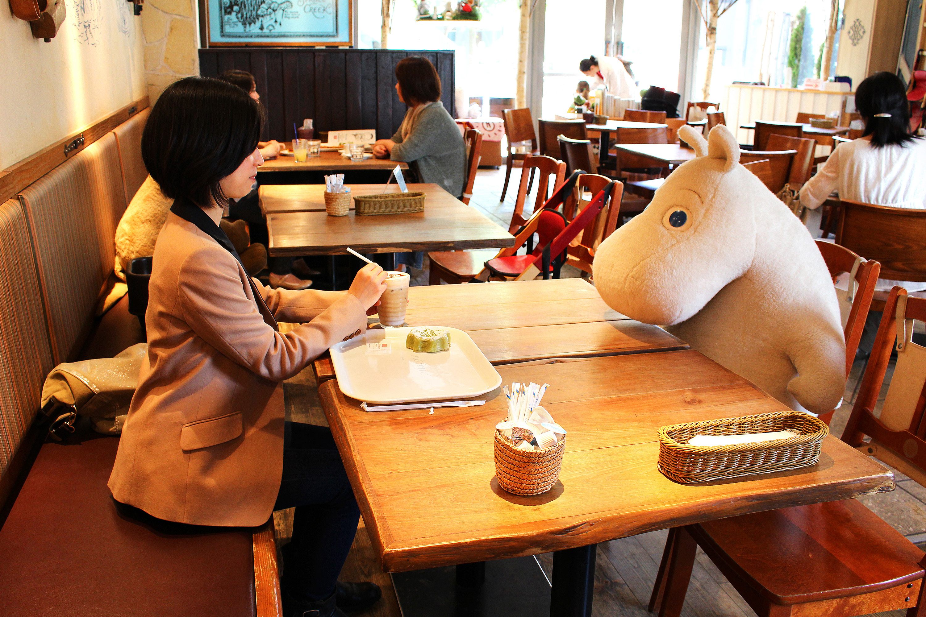 140514111518-moomin-cafe-04.jpg