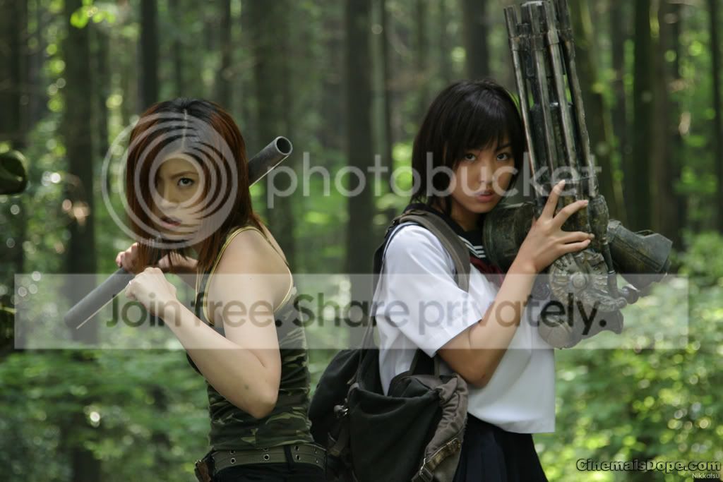 machinegirl.jpg