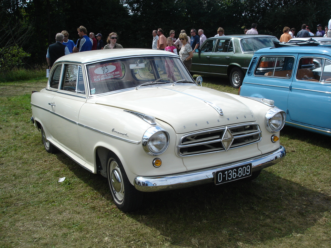 Borgward_Isabella.jpg