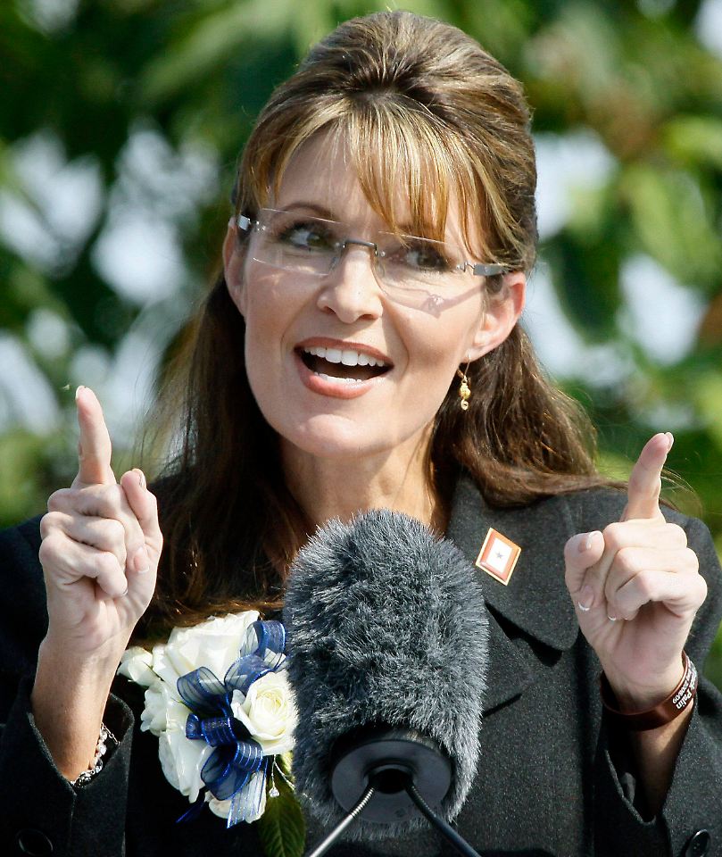 Winfrey-Palin-CX205.jpg
