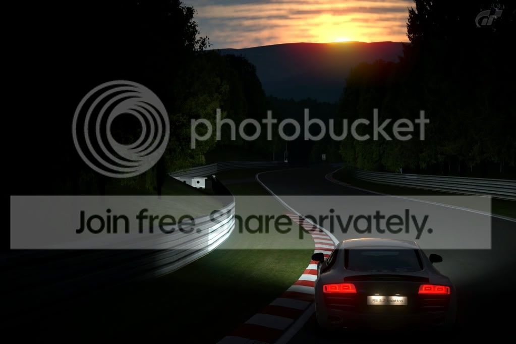AudiR852FSIQuattro096.jpg