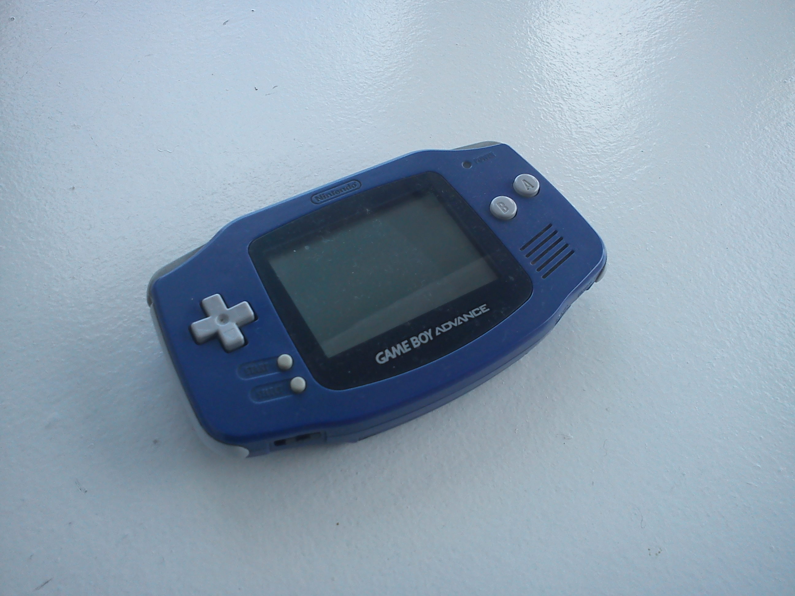 Purple_gameboy_advanced.jpg