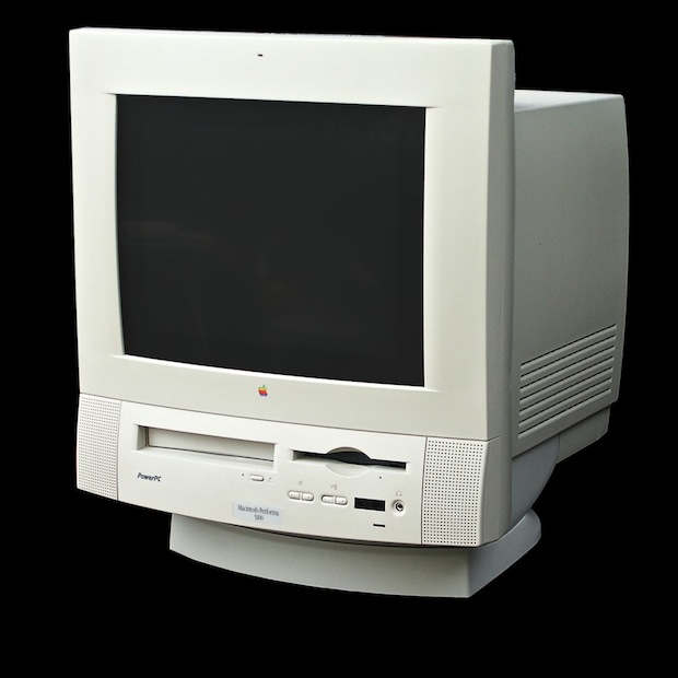 Macintosh_Performa_5200CD.jpg