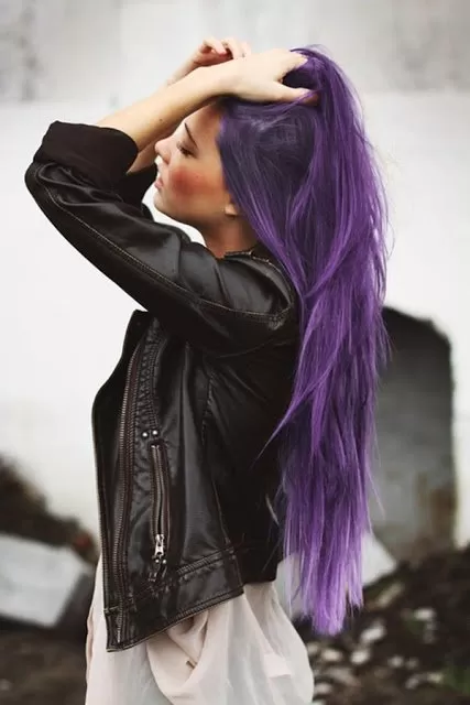 Girls-with-purple-hair.jpeg.webp