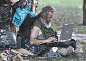 homeless-guy-and-computer2.jpg